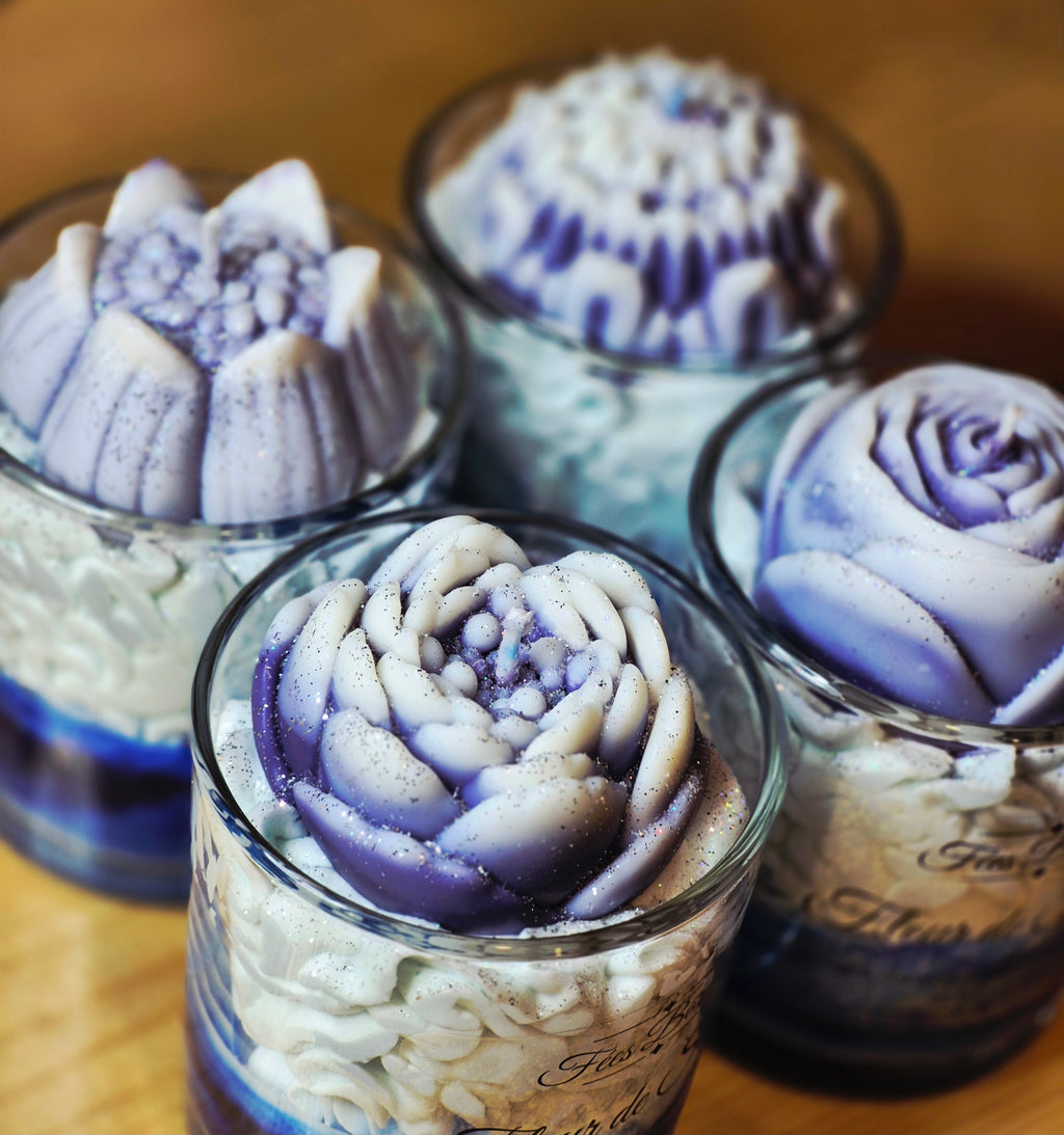 Bougie Chantilly – Fleur de Sérénité