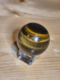 Sphère d'œil de tigre avec base